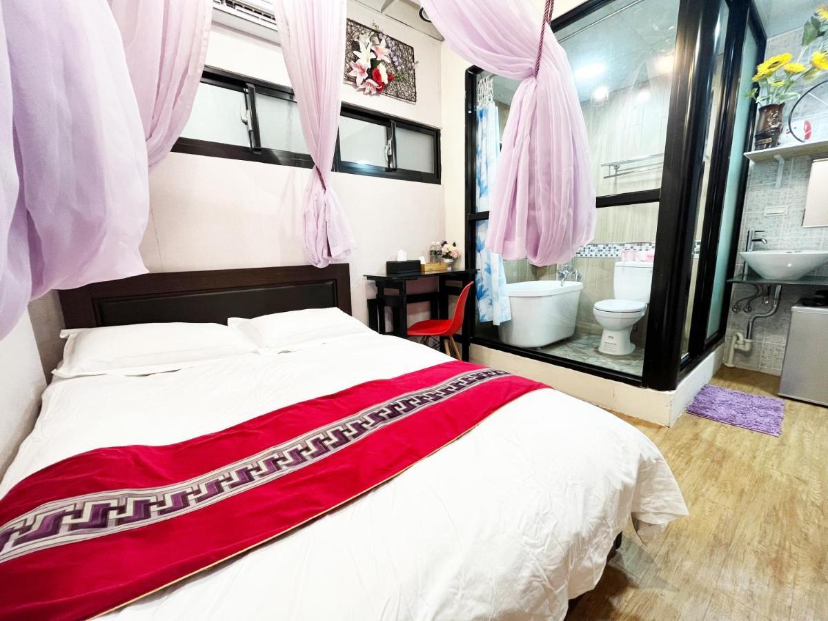 Woju Homestay Tainan Exteriör bild