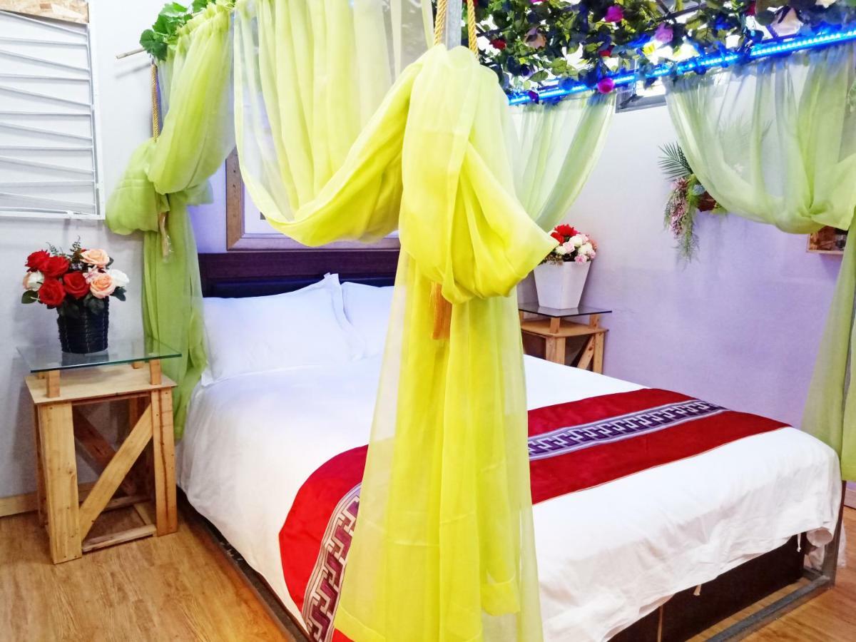 Woju Homestay Tainan Exteriör bild