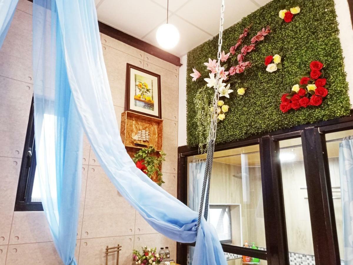 Woju Homestay Tainan Exteriör bild